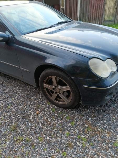 Mercedes-Benz C Hollola - valokuva 3