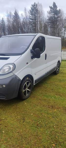 Opel Vivaro Pihtipudas - valokuva 2