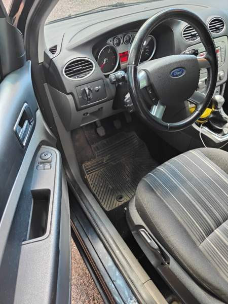 Ford Focus Tuusula - valokuva 6