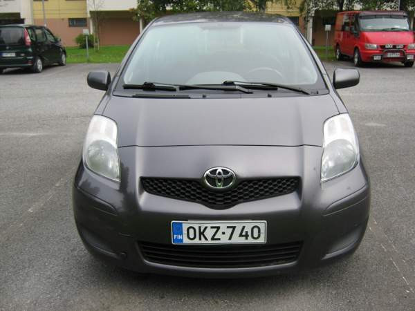 Toyota Yaris Тампере - изображение 7