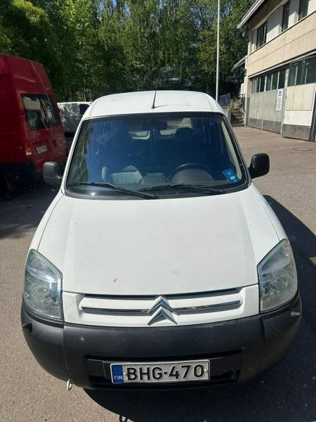 Citroen Berlingo Эспоо - изображение 1
