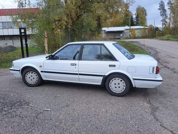 Nissan Bluebird Helsinki - valokuva 4