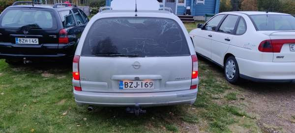 Opel Omega Oulu - valokuva 2