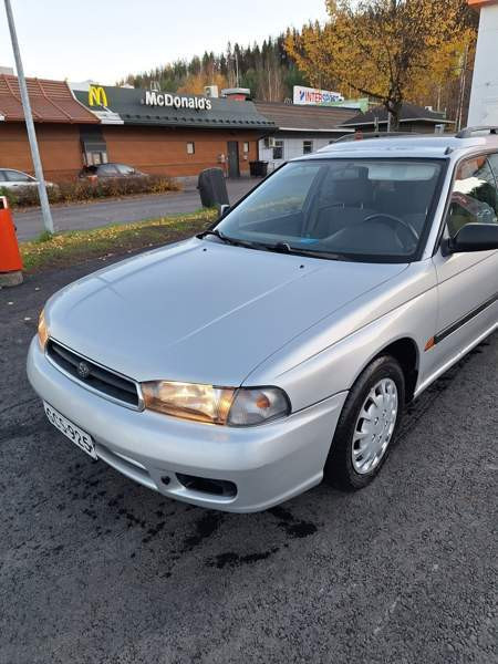 Subaru Legacy Tampere - valokuva 8