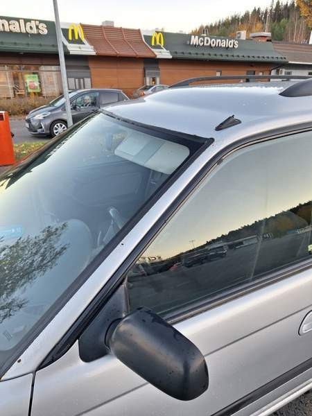 Subaru Legacy Tampere - valokuva 3