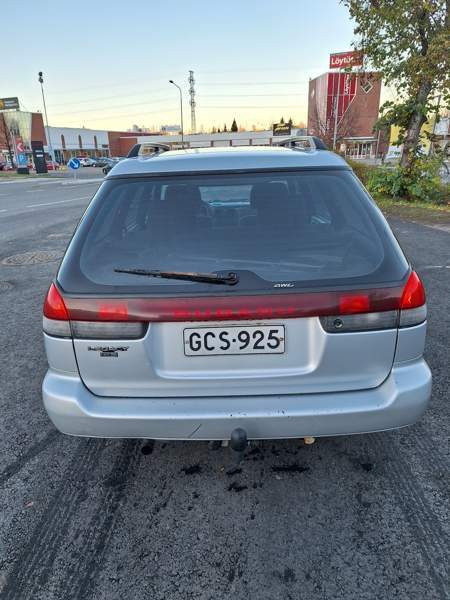 Subaru Legacy Tampere - valokuva 5