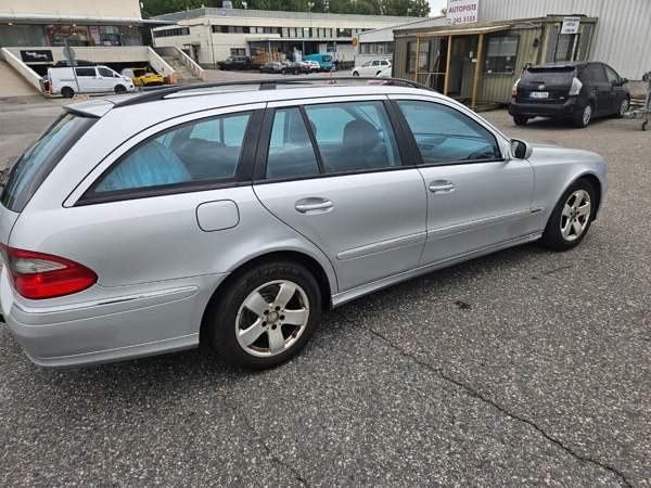 Mercedes-Benz 220 Helsinki – foto 5