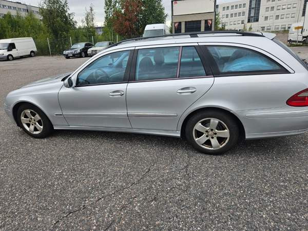Mercedes-Benz 220 Helsinki – foto 3