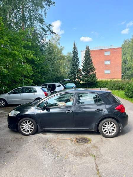 Toyota Auris Varkaus - valokuva 2