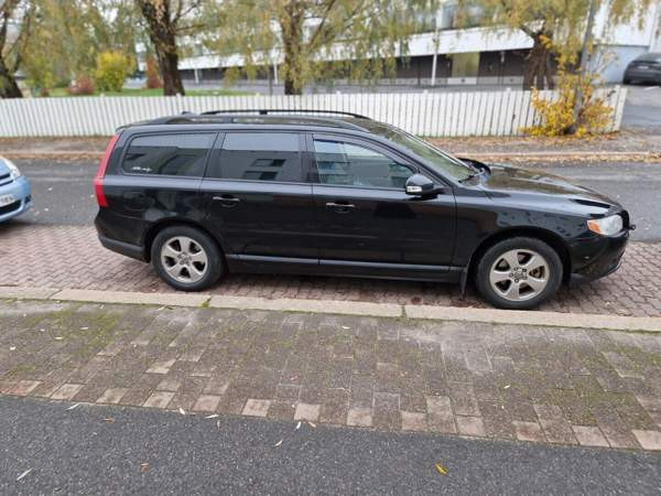 Volvo V70 Vantaa - photo 2