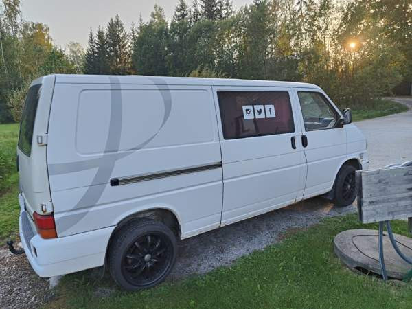 Volkswagen Transporter Sarov - valokuva 5