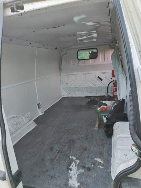 Volkswagen Transporter Sarov - valokuva 4