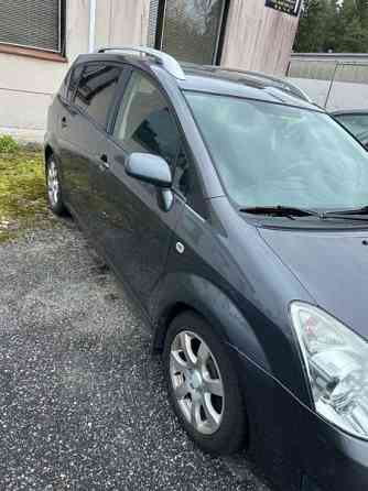 Toyota Corolla Verso Turtkul