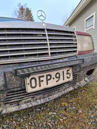 Mercedes-Benz 190 Parkano