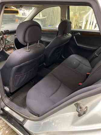 Mercedes-Benz 320 Nokia