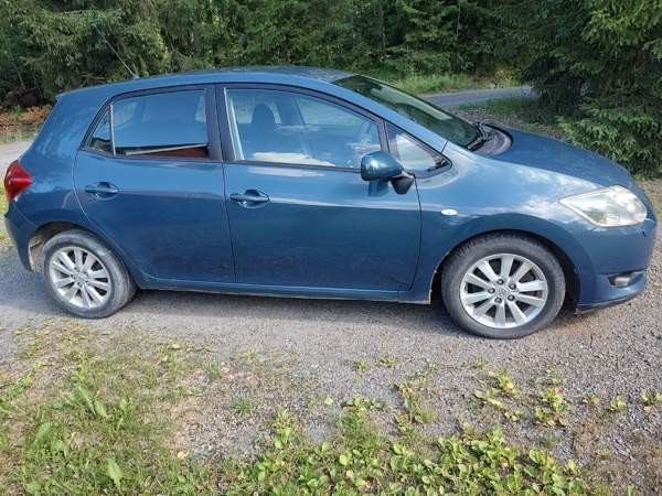 Toyota Auris Sastamala - изображение 5