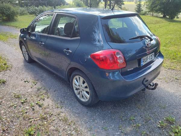 Toyota Auris Sastamala - изображение 3