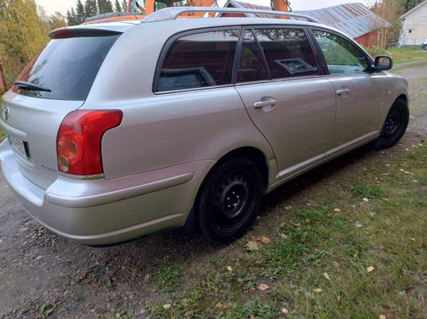 Toyota Avensis Iisalmi – foto 4