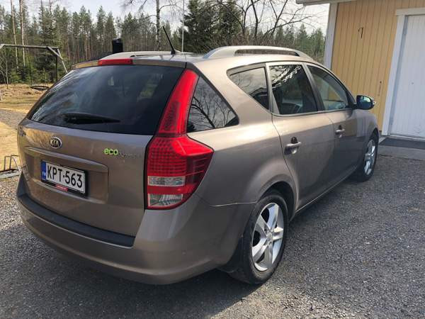 Kia Ceed Oulu - valokuva 4