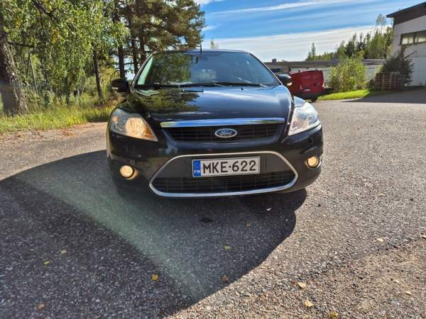 Ford Focus Sarov - valokuva 1