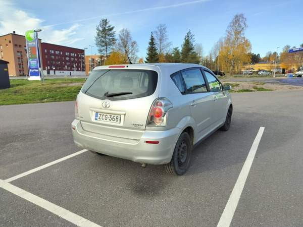 Toyota Corolla Verso Nurmijaervi - photo 5