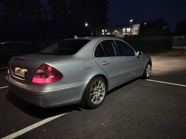 Mercedes-Benz E Jyvaeskylae - photo 3