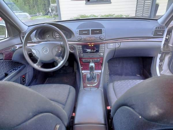 Mercedes-Benz E Jyvaeskylae - photo 6