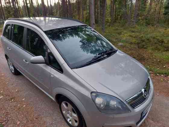 Opel Zafira Saarijärvi