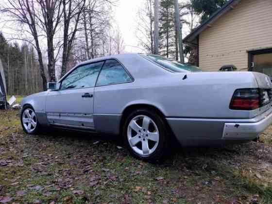 Mercedes-Benz 230 Nilsiä