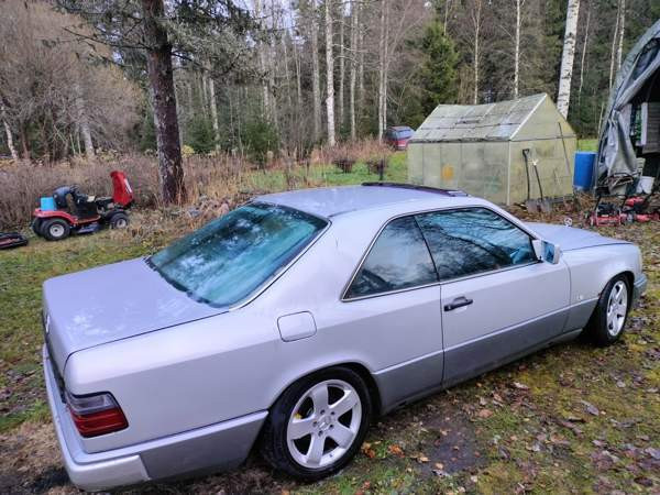 Mercedes-Benz 230 Nilsiä - photo 3