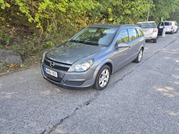 Opel Astra Espoo - valokuva 7