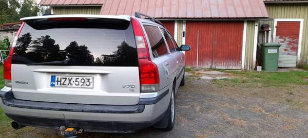 Volvo V70 Joensuu - valokuva 8