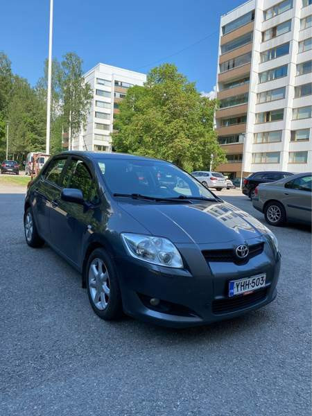 Toyota Auris Vantaa - photo 2