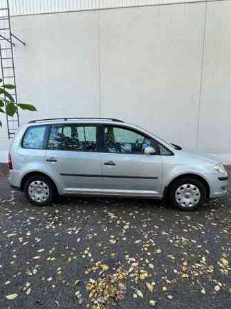 Volkswagen Touran Вантаа