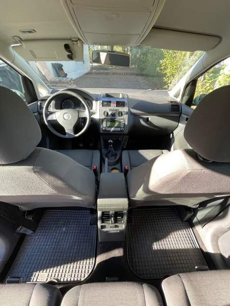 Volkswagen Touran Vantaa - valokuva 7