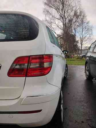 Mercedes-Benz B Коккола