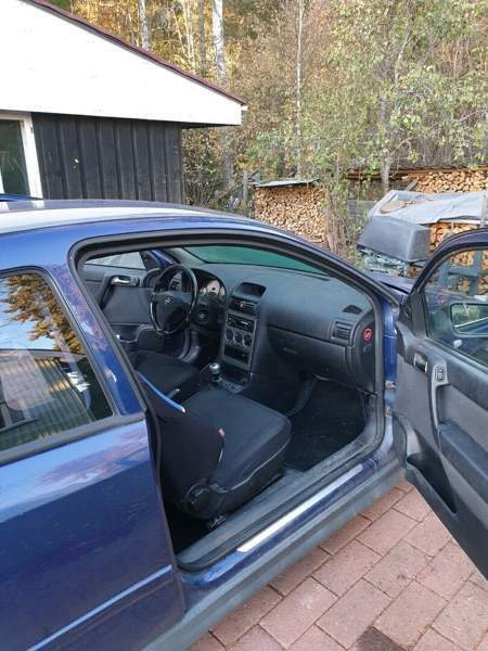 Opel Astra Nokia - valokuva 8