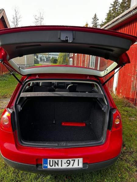Volkswagen Golf Pöytyä - valokuva 5