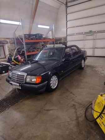 Mercedes-Benz 250 Maaninka