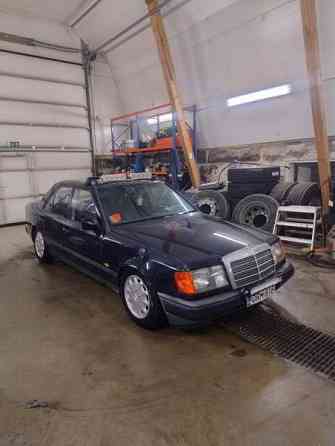 Mercedes-Benz 250 Maaninka