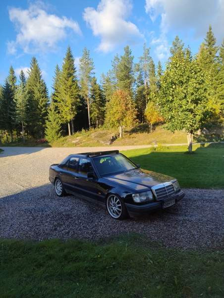 Mercedes-Benz 250 Maaninka - valokuva 1