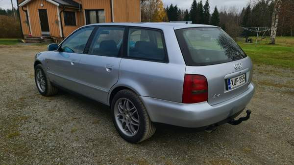 Audi A4 Alavus - valokuva 3