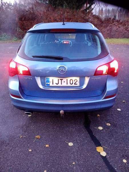 Opel Astra Коувола - изображение 5