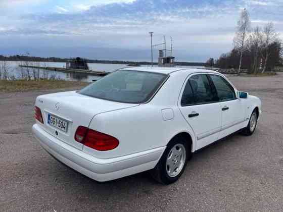 Mercedes-Benz E Вантаа