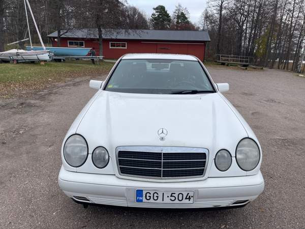 Mercedes-Benz E Vantaa – foto 8