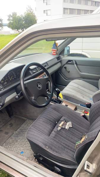 Mercedes-Benz 300 Ranua - valokuva 5