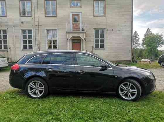 Opel Insignia Каяни