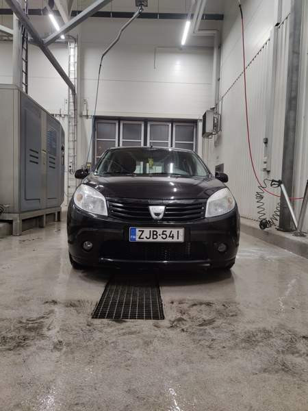 Dacia Sandero Lumijoki – foto 1