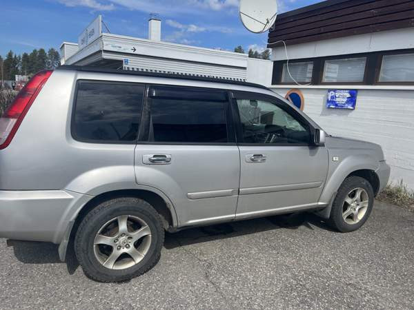 Nissan X-Trail Joensuu - valokuva 4