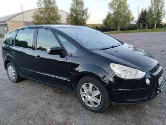 Ford S-MAX Alavus